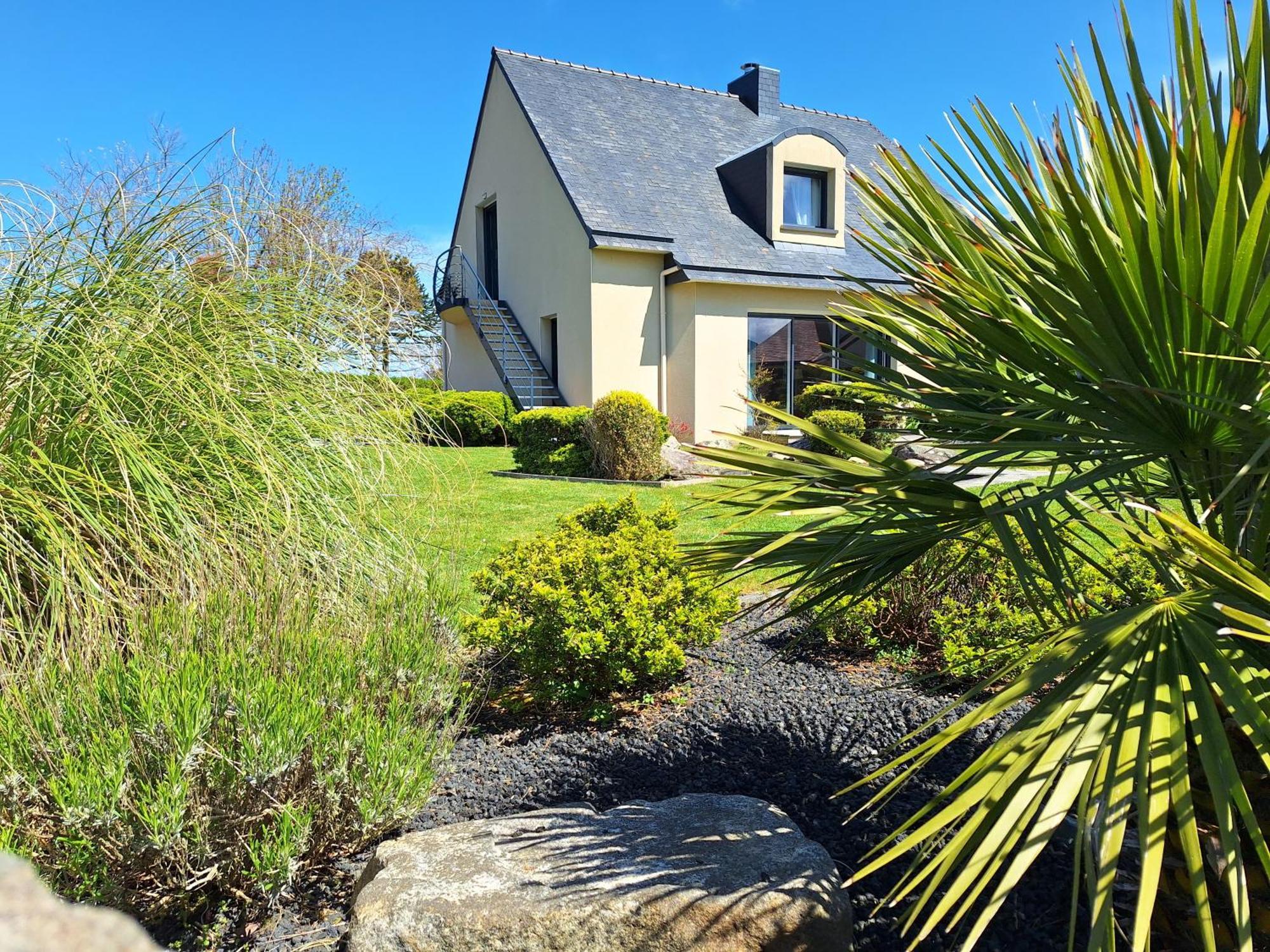 Cote West Bed & Breakfast Porspoder Bagian luar foto