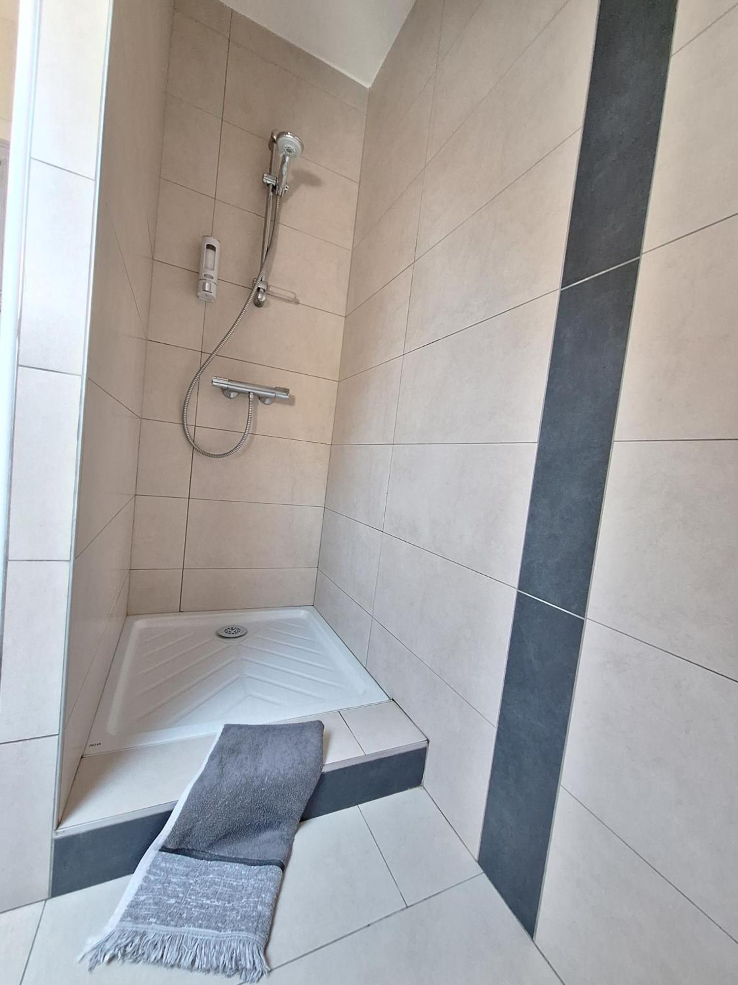 Cote West Bed & Breakfast Porspoder Bagian luar foto